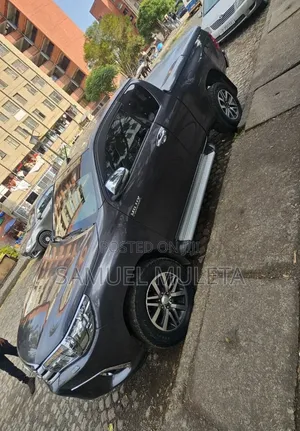 Toyota Hilux 2017 Gray