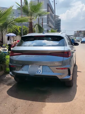 BYD E2 43 kWh 94 hp FWD 2025 Silver