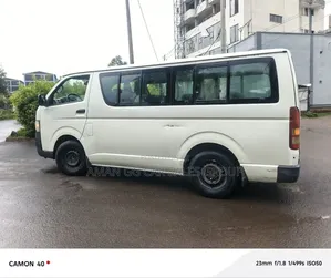 Toyota HiAce 2008 White