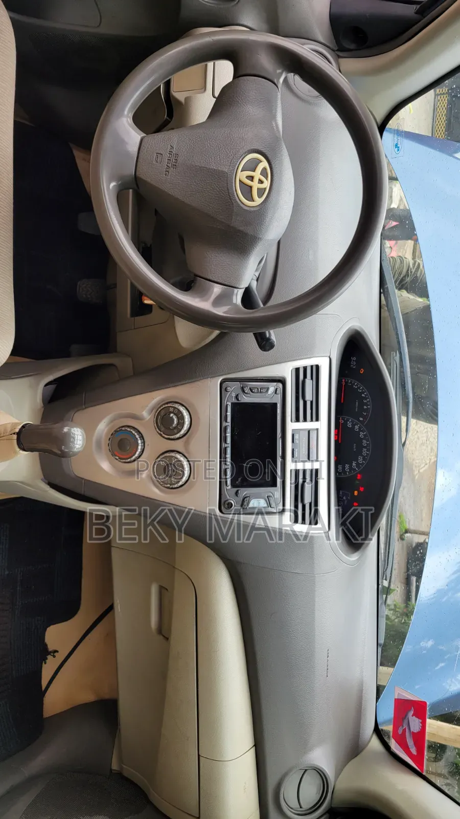 Toyota Yaris Base Hatchback 5dr 2010 Blue