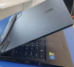 New Laptop MSI GP75 Leopard 16GB Intel Core i7 SSD 1T