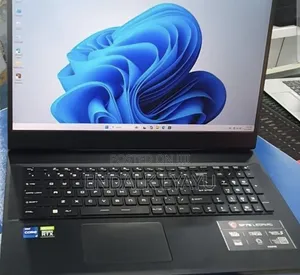 New Laptop MSI GP75 Leopard 16GB Intel Core i7 SSD 1T