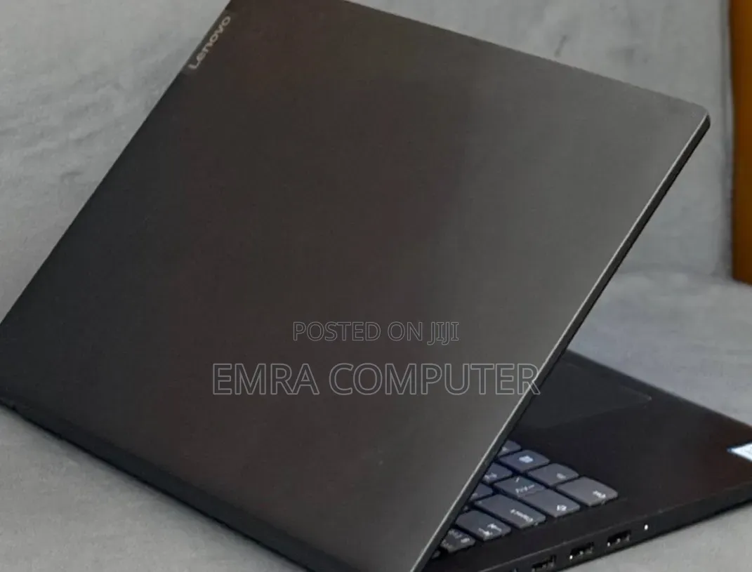 New Laptop Lenovo IdeaPad S145 8GB Intel Core i5 SSD 256GB