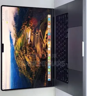 New Laptop Apple MacBook Pro 2021 M1 32GB Apple M1 Pro SSD 512GB