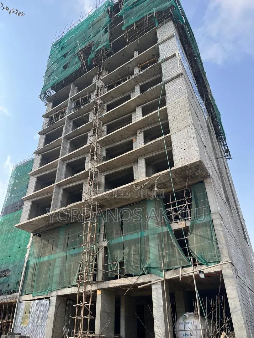 2bdrm Apartment in Yeka for sale