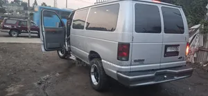 Ford E350 2007 Silver