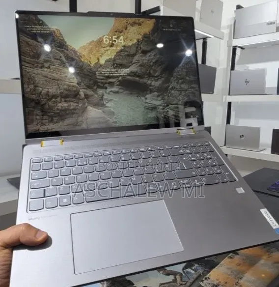New Laptop Lenovo Yoga 2 16GB AMD Ryzen 7 SSD 512GB