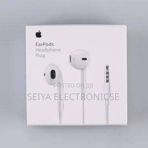Apple EarPods Featuring a Traditional 3.5mm Headphone Plug.