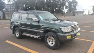 Toyota Land Cruiser 2005 Blue