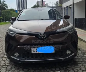 Toyota C-HR 2017 Brown
