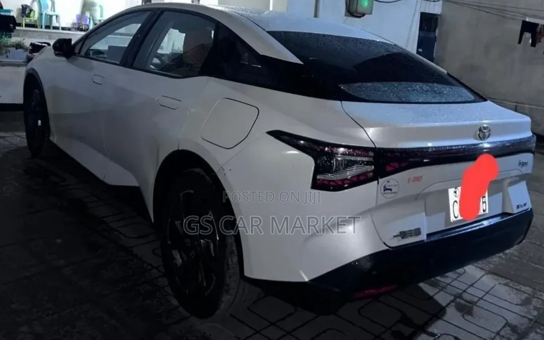 Toyota bZ3 2023 White