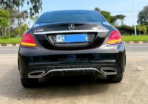Mercedes-Benz C200 2019 Black