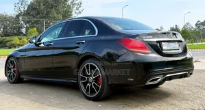 Mercedes-Benz C200 2019 Black