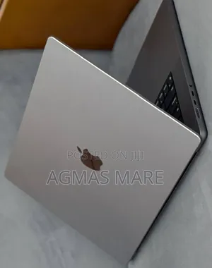 New Laptop Apple MacBook Pro 2021 M1 Max 32GB Apple M1 Max SSD 1T