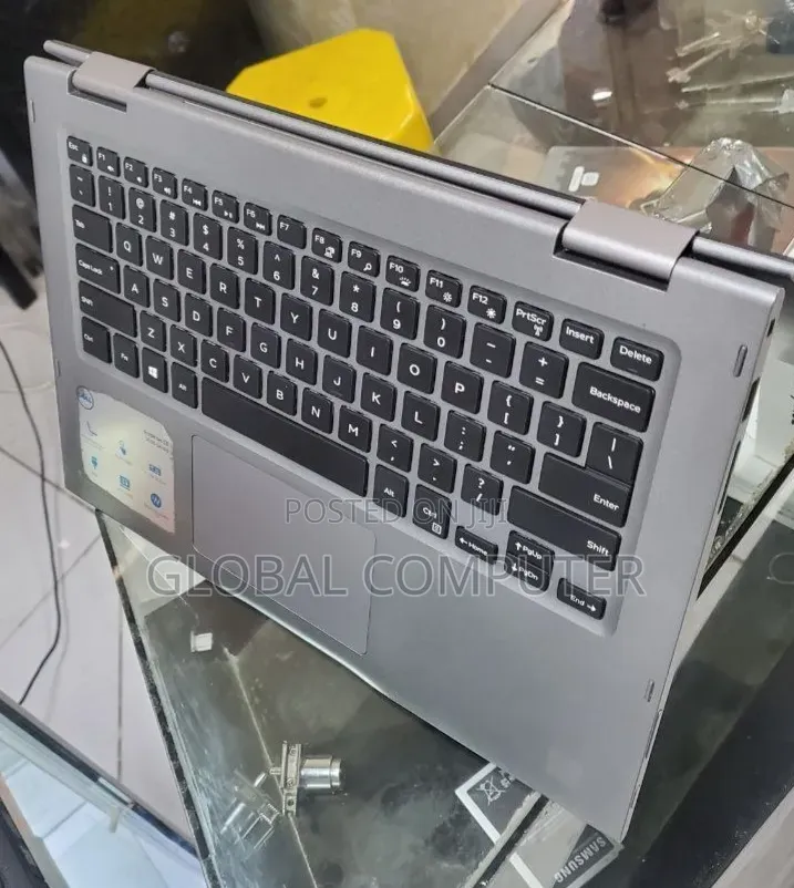 New Laptop Dell Inspiron 15 8GB Intel Core i7 SSD 256GB