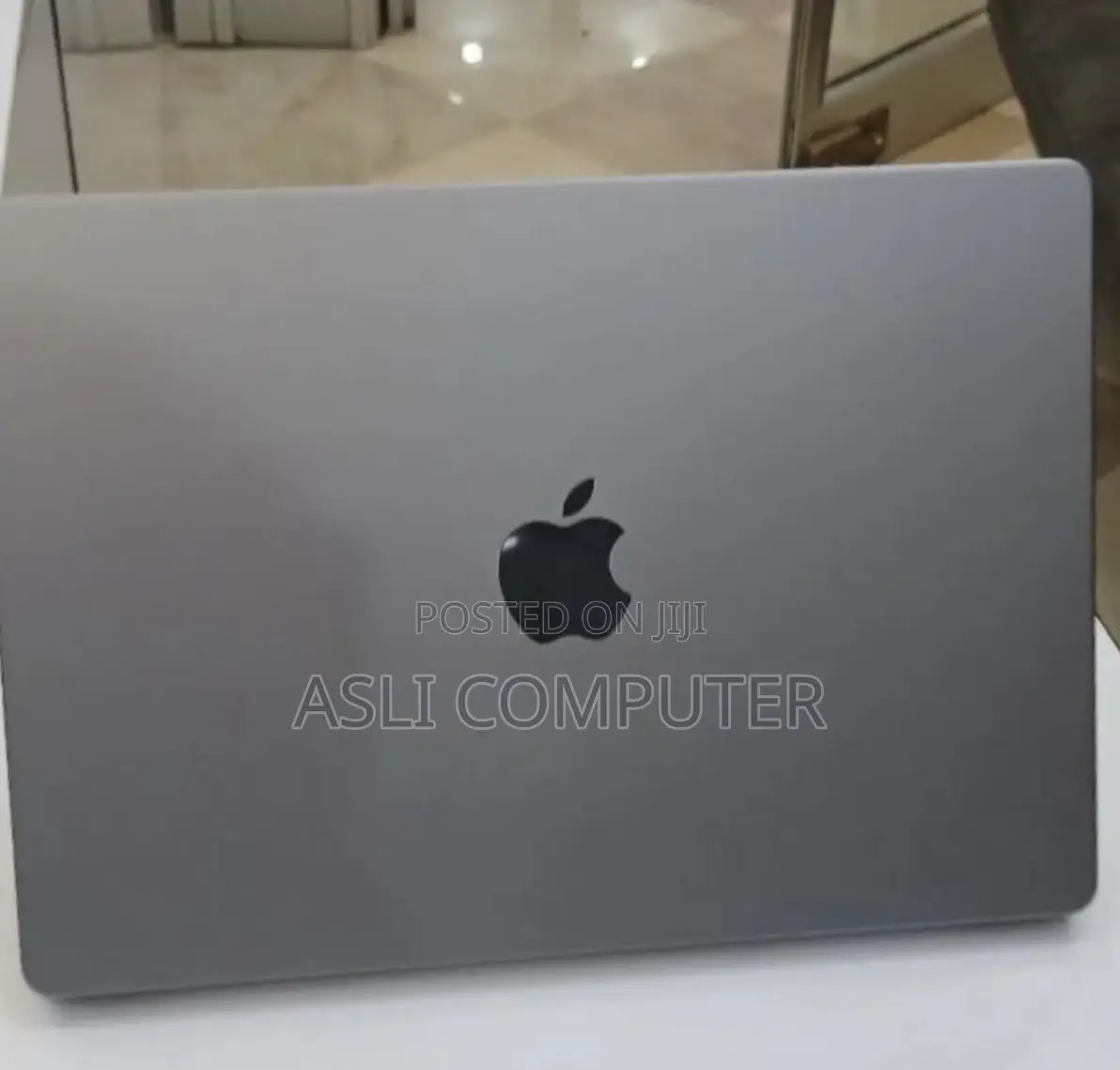 New Laptop Apple MacBook Pro 2021 M1 Max 16GB Apple M1 Max SSD 512GB
