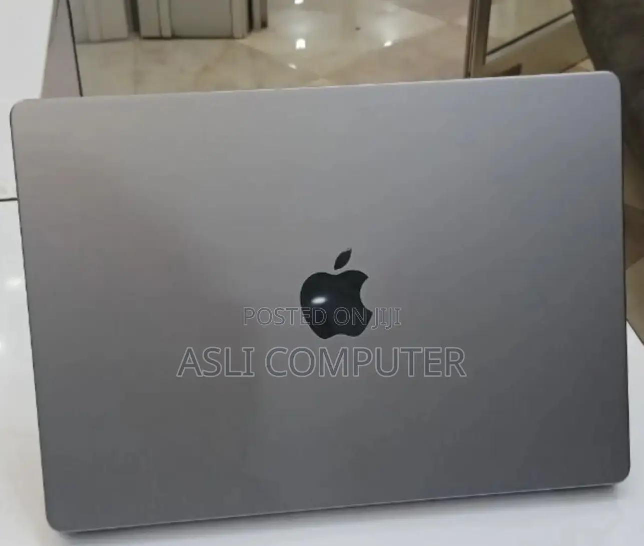 New Laptop Apple MacBook Pro 2021 M1 Max 16GB Apple M1 Max SSD 512GB