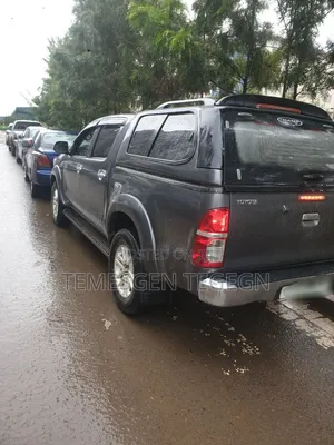 Toyota Hilux 2014