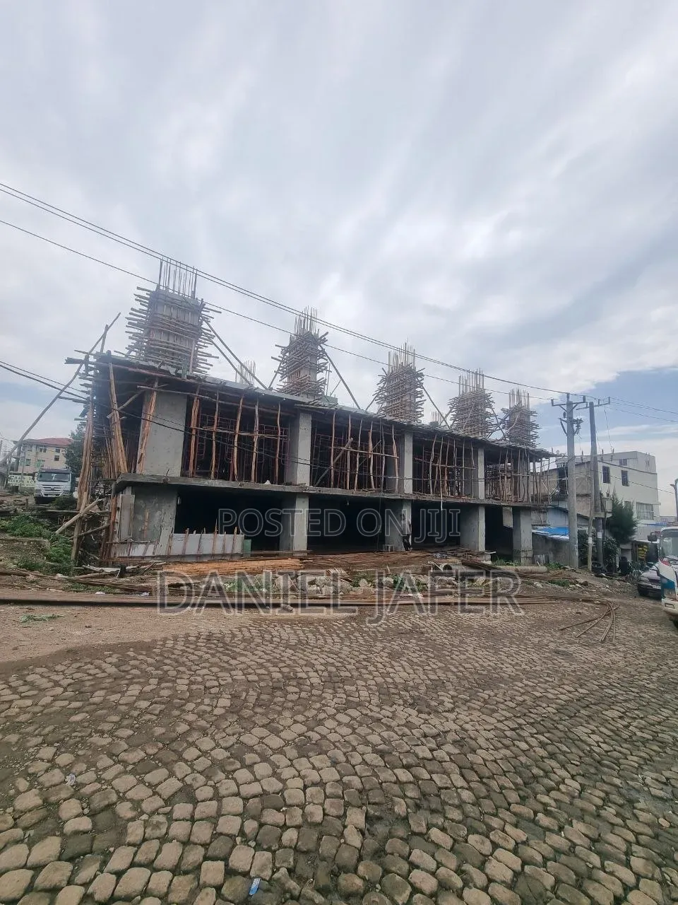 3bdrm Apartment in Bereka Realestet, Bole for sale