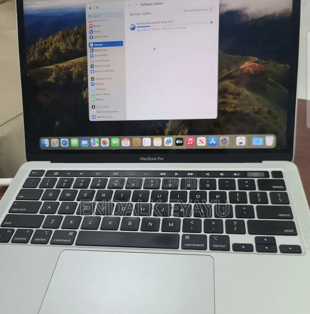 New Laptop Apple MacBook Pro 16GB Apple M1 Pro SSD 256GB
