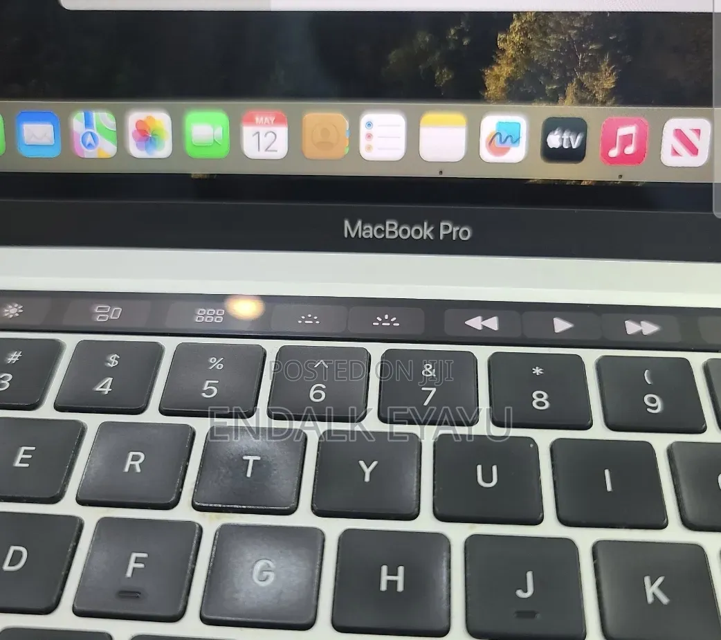 New Laptop Apple MacBook Pro 16GB Apple M1 Pro SSD 256GB