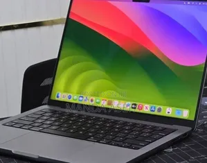 New Laptop Apple MacBook Air 2022 M2 8GB Apple M2 SSD 512GB