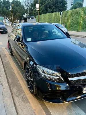 Mercedes-Benz C200 2020 Black