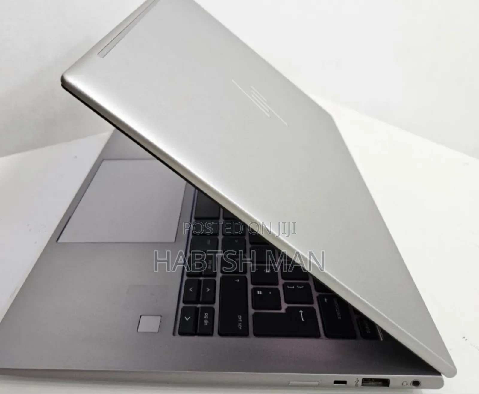 New Laptop HP ZBook Firefly 14 G10 16GB Intel Core i7 SSD 512GB