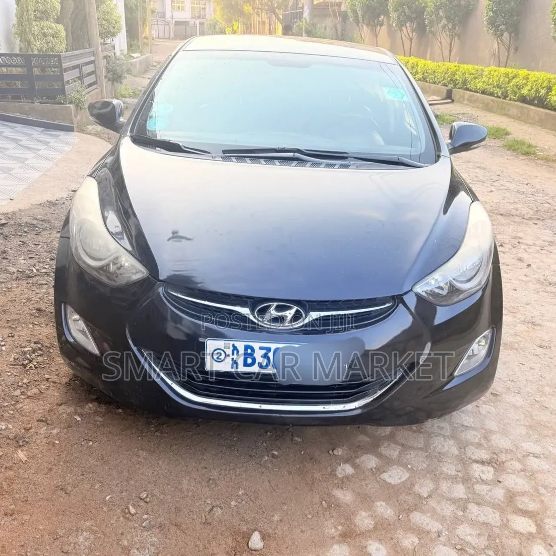 Hyundai Avante 2012 Silver