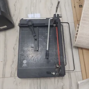 Paper Cutter