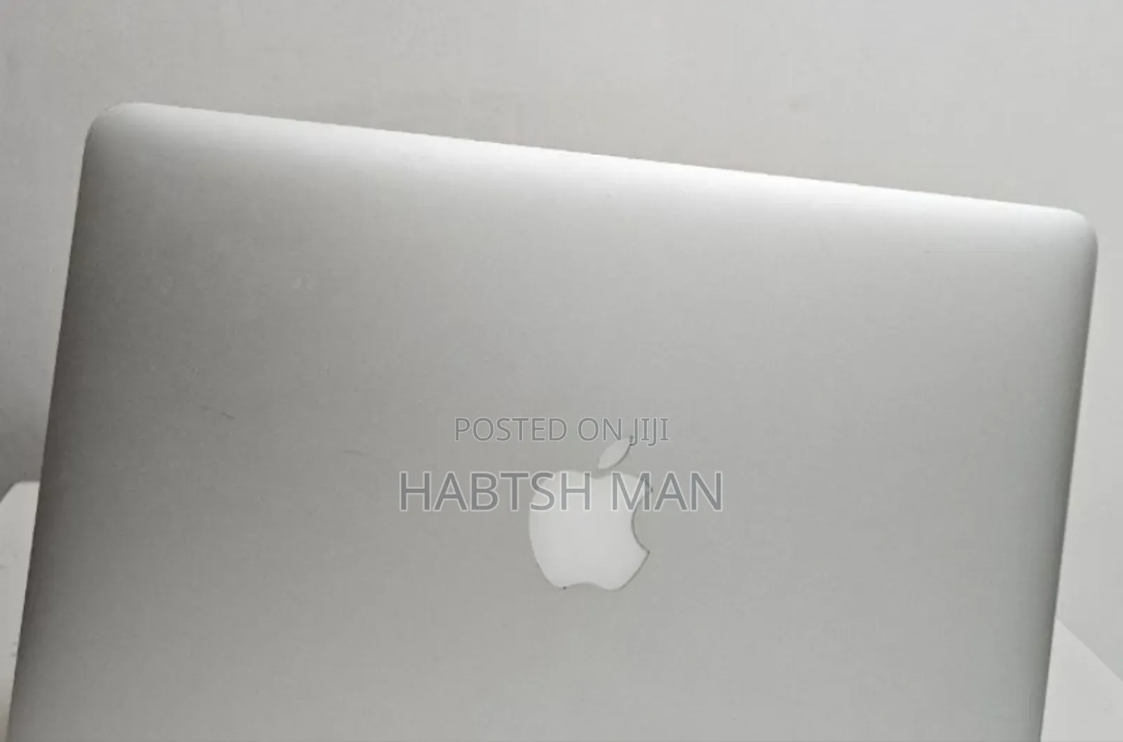 New Laptop Apple MacBook Pro 2015 8GB Intel Core i5 SSD 128GB