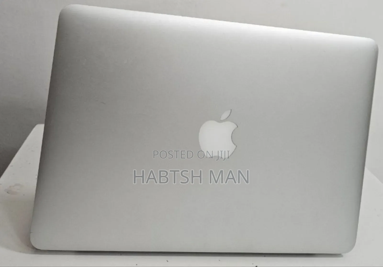 New Laptop Apple MacBook Pro 2015 8GB Intel Core i5 SSD 128GB