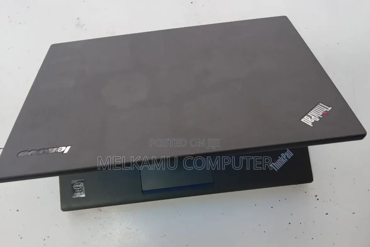 New Laptop Lenovo ThinkPad X260 8GB Intel Core i5 SSD 256GB