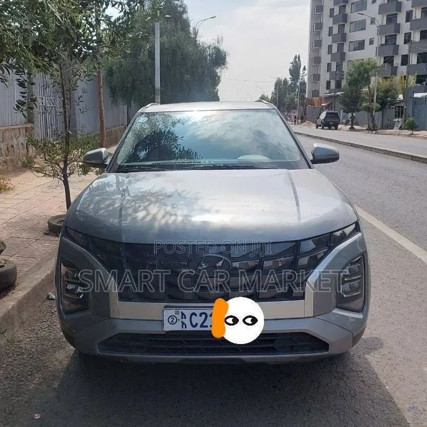 Hyundai Creta 2022 Silver