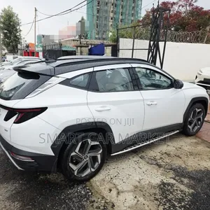 Hyundai Tucson 2022 Brown