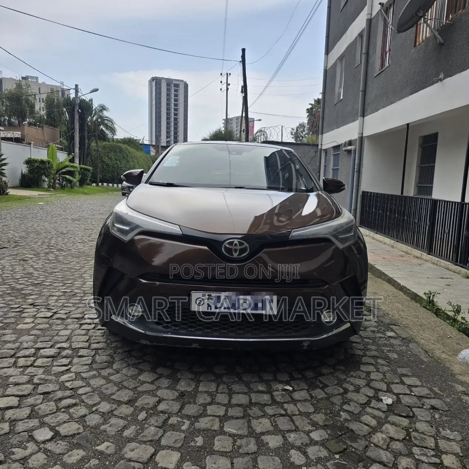 Toyota C-HR 2017 Brown