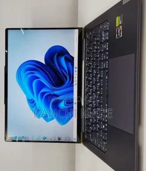New Laptop Lenovo Yoga 7i 32GB AMD Ryzen 7 SSD 512GB