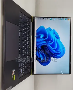 New Laptop Lenovo Yoga 7i 32GB AMD Ryzen 7 SSD 512GB