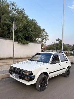 Toyota Corolla 1985 White