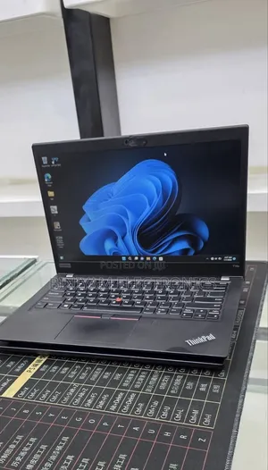 New Laptop Lenovo ThinkPad T14s G4 16GB Intel Core i5 SSD 512GB