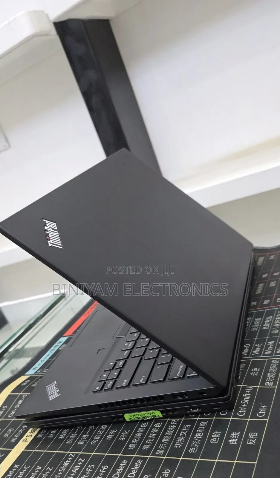 New Laptop Lenovo ThinkPad T14s G4 16GB Intel Core i5 SSD 512GB
