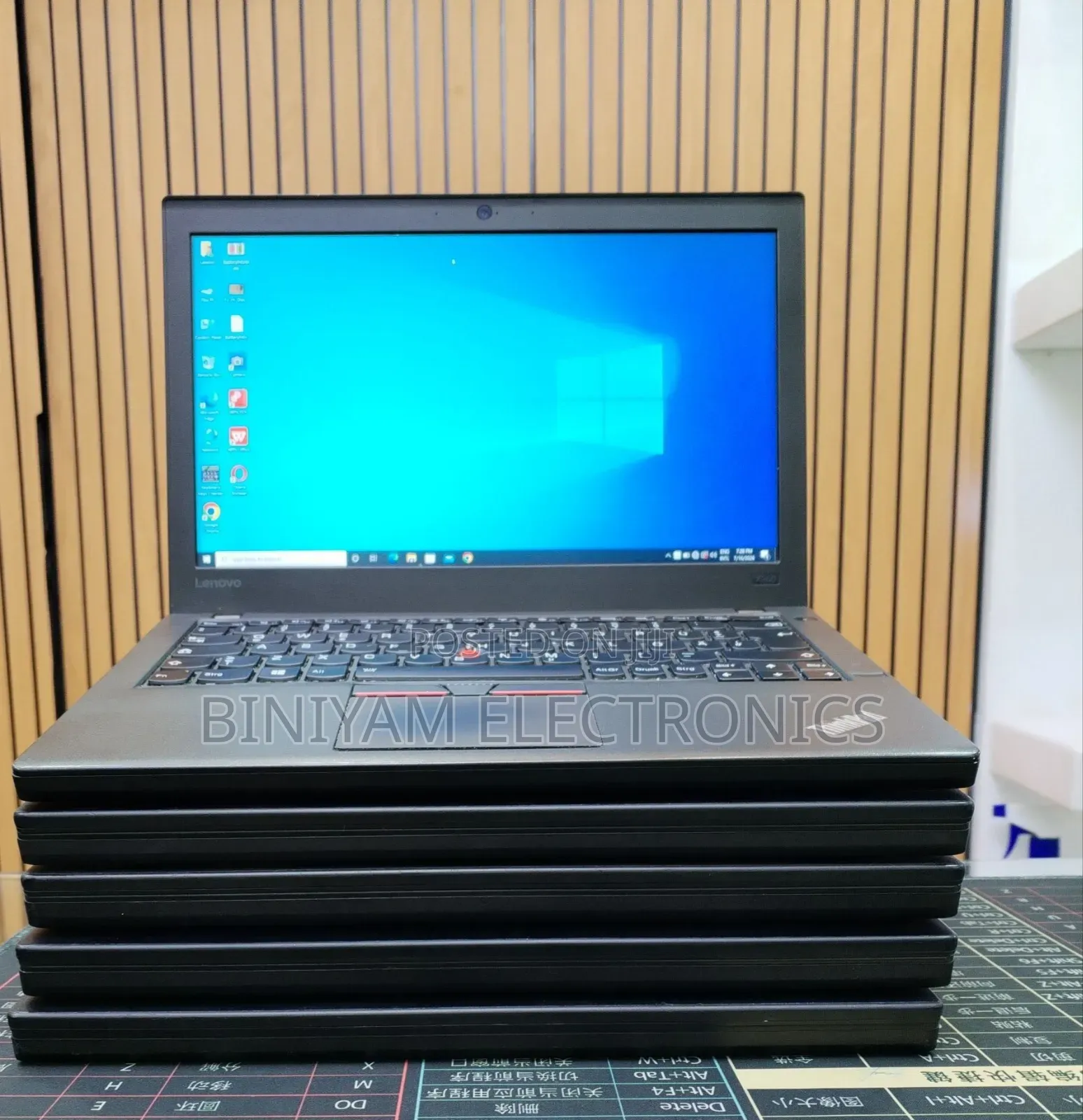 New Laptop Lenovo ThinkPad X260 8GB Intel Core i5 SSD 256GB