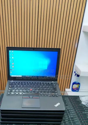 New Laptop Lenovo ThinkPad X260 8GB Intel Core i5 SSD 256GB