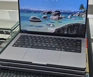 New Laptop Apple MacBook Pro 2021 M1 32GB Apple M1 Pro SSD 512GB