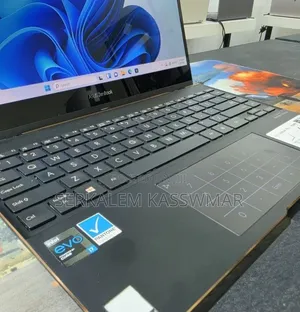 New Laptop Asus Zenbook 14 16GB Intel Core i7 SSD 512GB