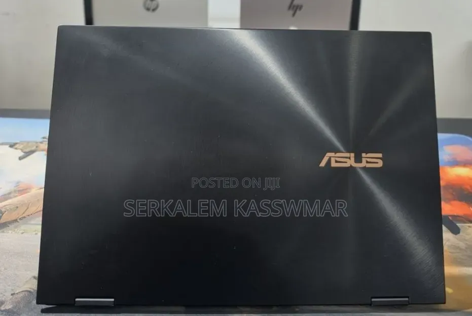 New Laptop Asus Zenbook 14 16GB Intel Core i7 SSD 512GB