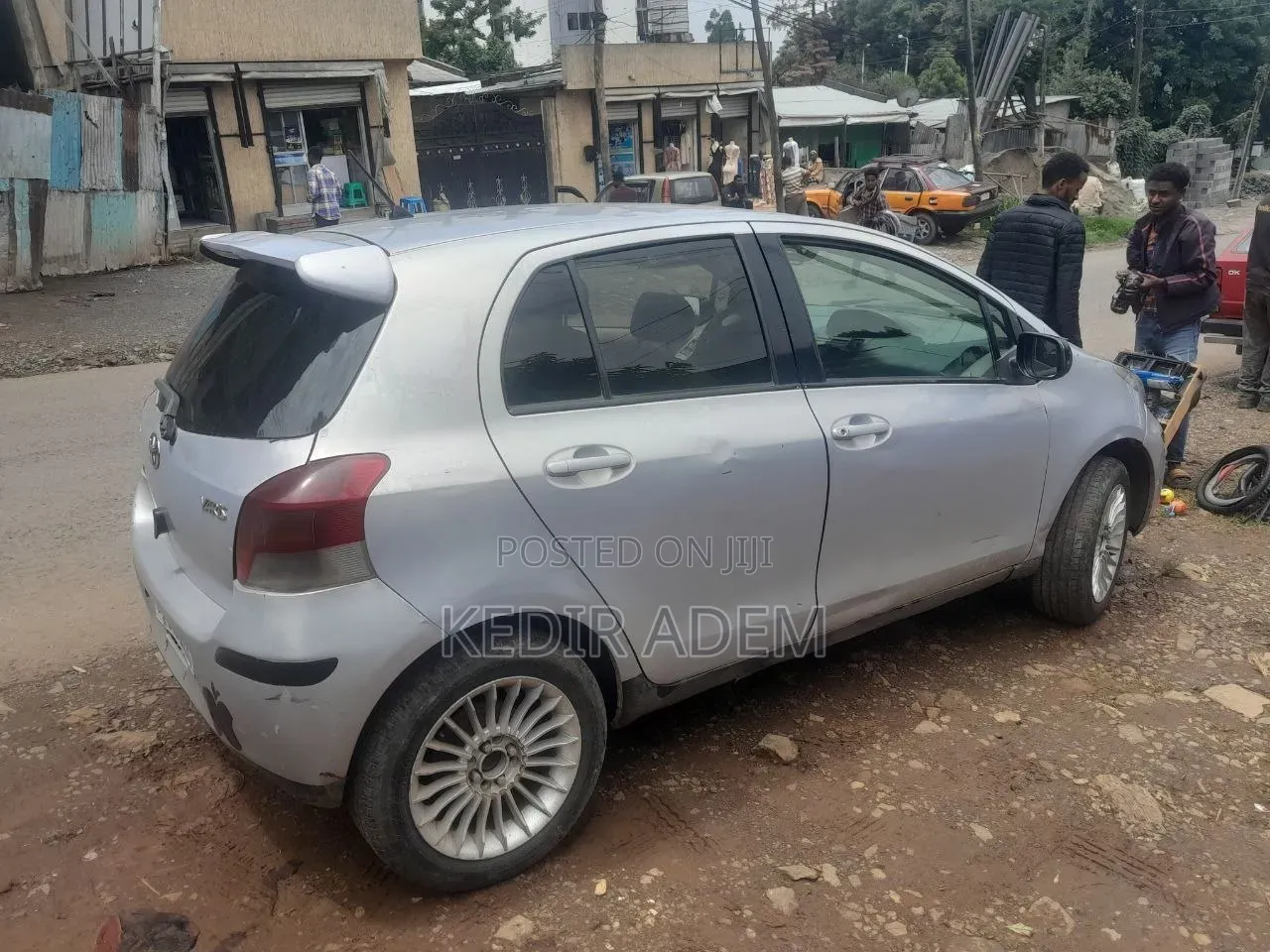 Toyota Yaris 2009 Silver