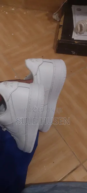 Shooth Nike Erfors