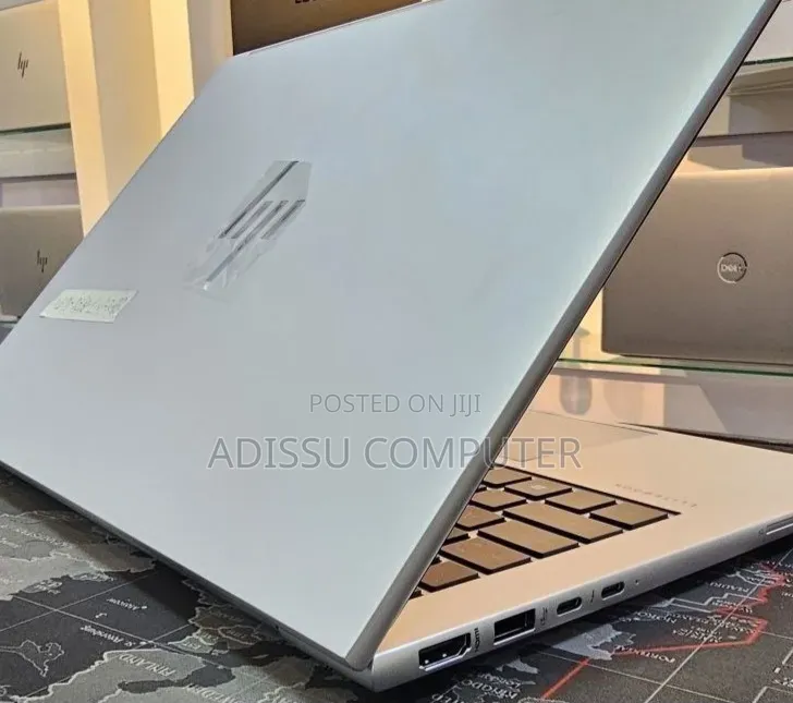 New Laptop HP EliteBook 840 G10 16GB Intel Core i7 SSD 512GB