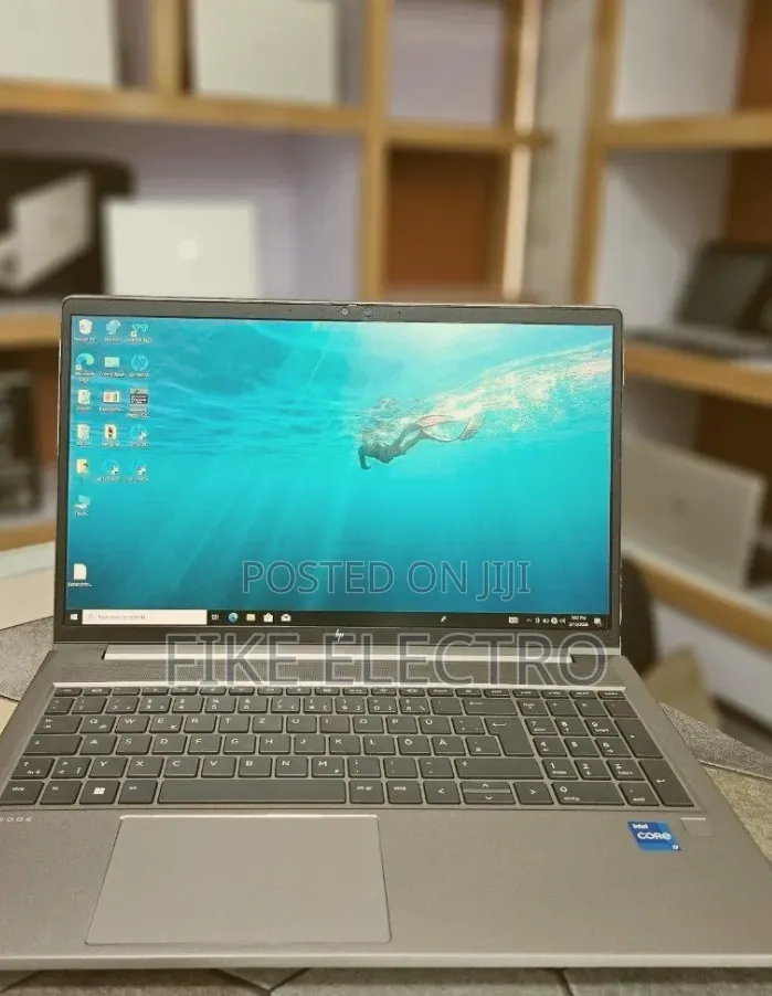 New Laptop HP ZBook 15 16GB Intel Core i7 SSD 1T